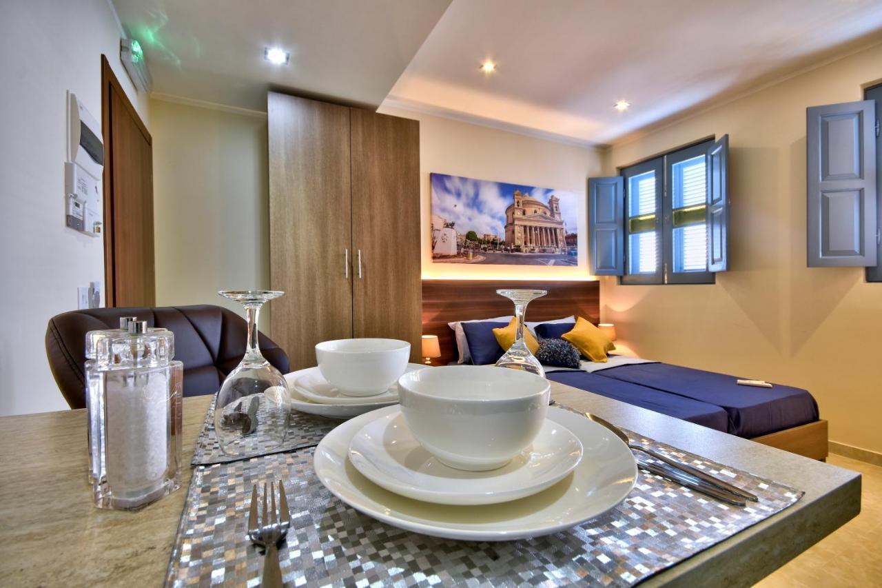 Central Suites St. Julian'S Екстер'єр фото