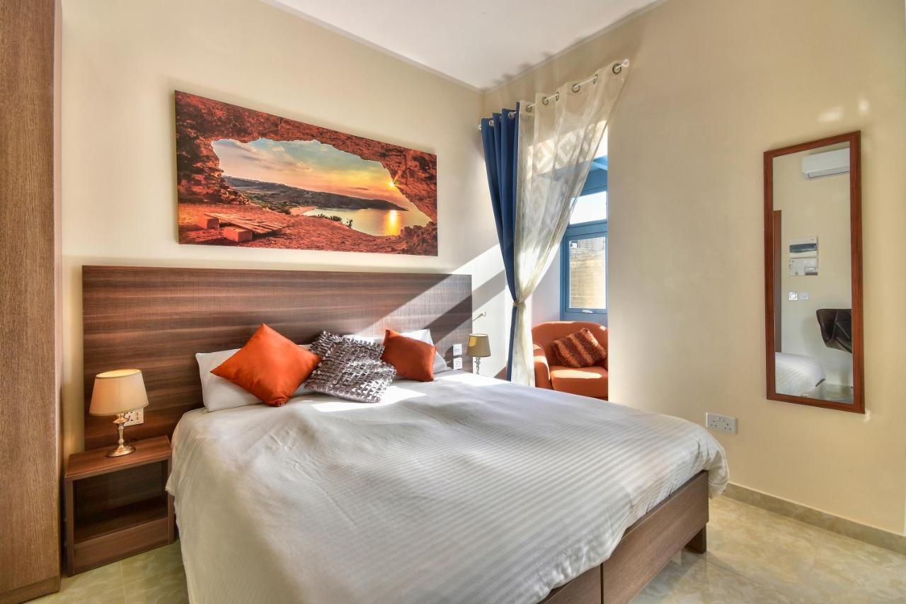 Central Suites St. Julian'S Екстер'єр фото
