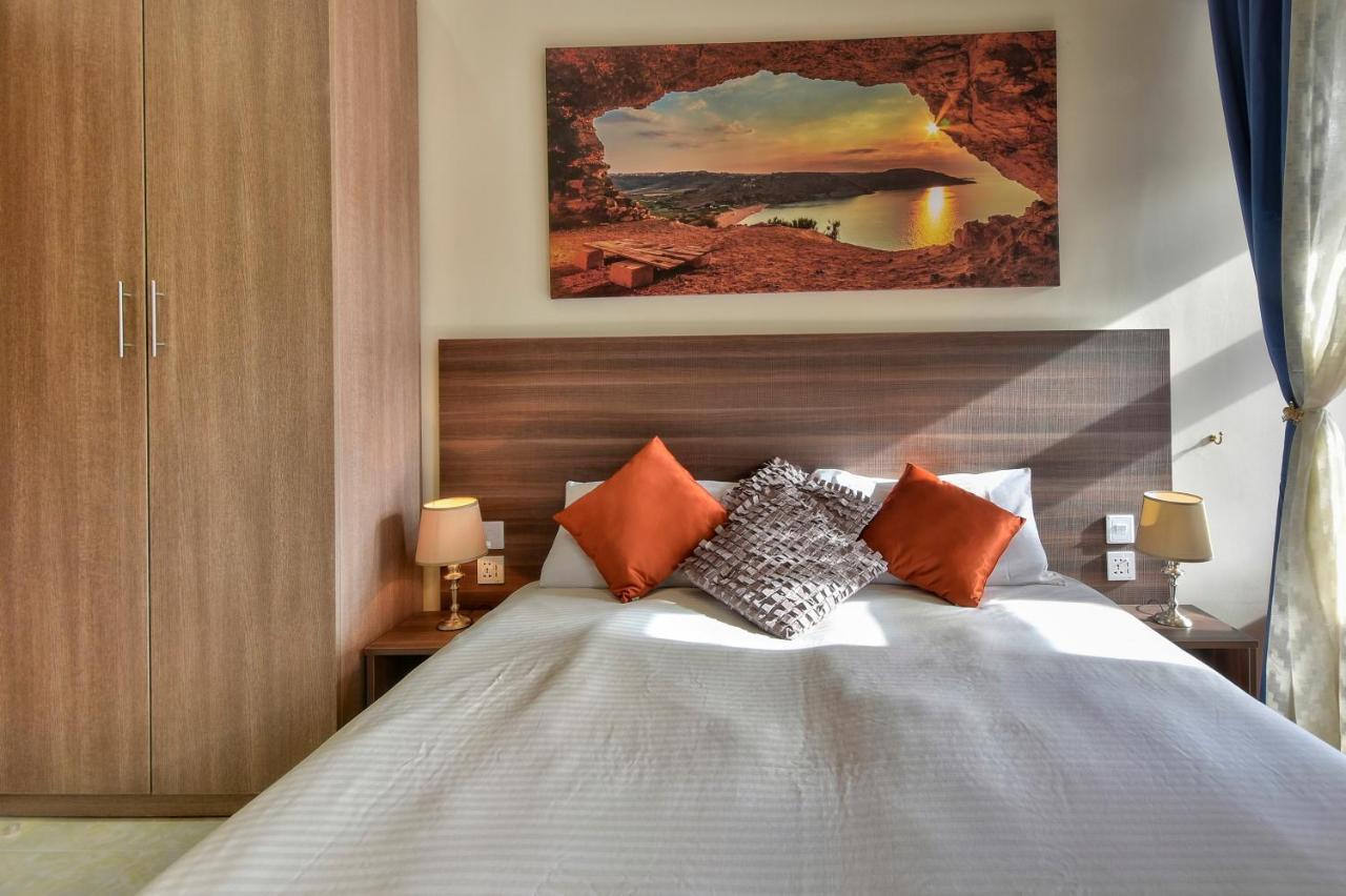 Central Suites St. Julian'S Екстер'єр фото