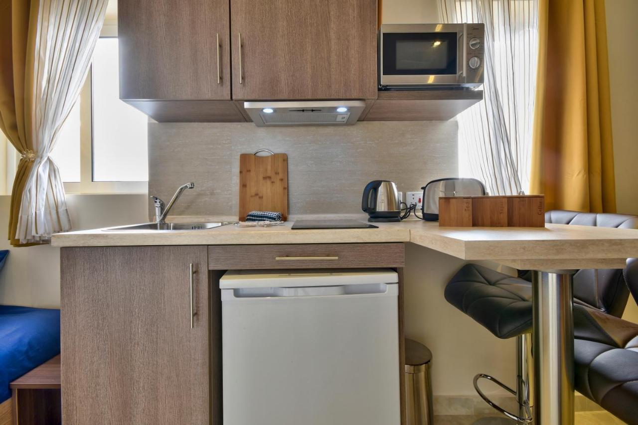 Central Suites St. Julian'S Екстер'єр фото